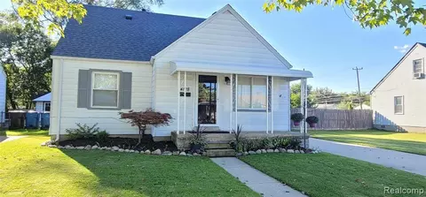 4128 Cadillac Ave, Wayne, MI 48184 photo 1