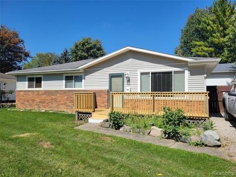 119 E John St, Durand, MI 48429 photo 1