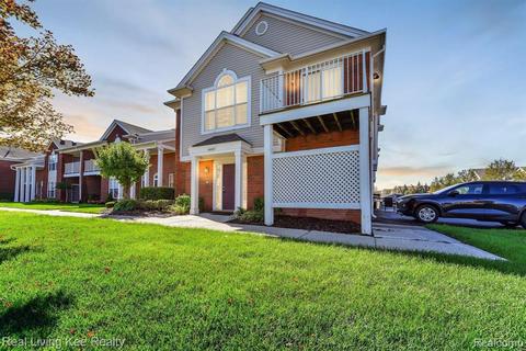 46120 Rhodes Dr, Macomb, MI 48044 photo 1