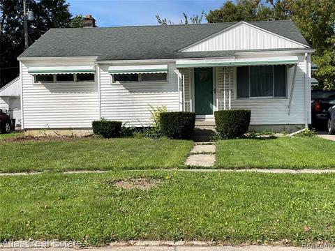 3622 Comanche Ave, Flint, MI 48507 photo 1