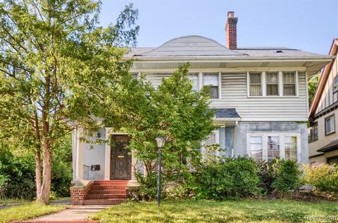 821 E Ninth St, Flint, MI 48503 photo 1