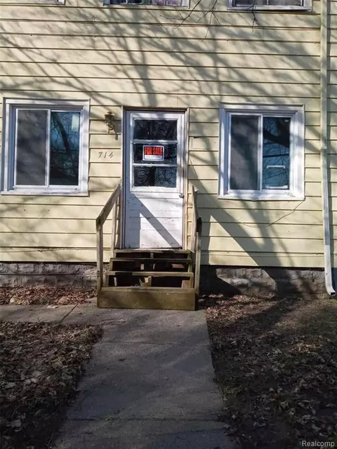 714 Lansing Ave, Jackson, MI 49202 photo 1