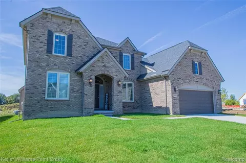 49965 Monarch Dr, Macomb, MI 48044 photo 1