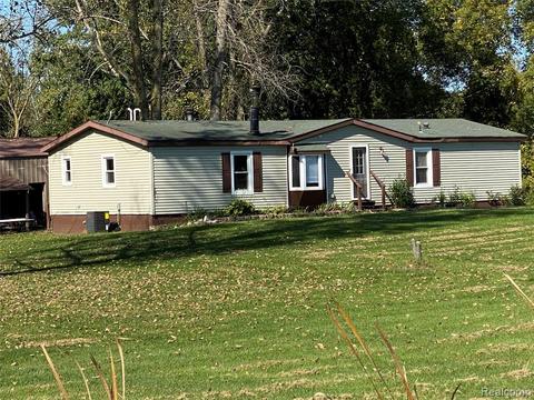 7645 Capac Rd, Lynn, MI 48097 photo 1