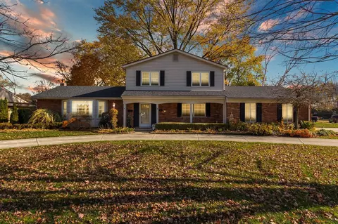 3033 Mildred St, Wayne, MI 48184 photo 1