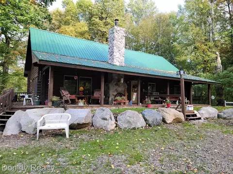 5752 Marlette Rd, Marlette, MI 48453 photo 1