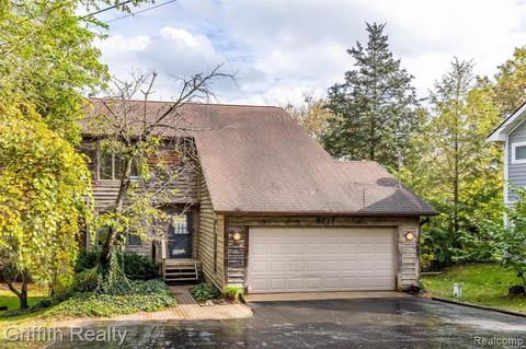 9217 Riverside Dr, Brighton, MI 48116 photo 1