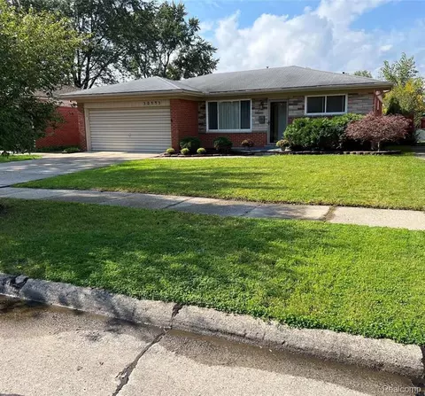 30443 Eiffel Ave, Warren, MI 48088 photo 1