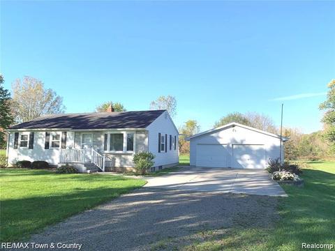 2241 N Morrish Rd, Flushing, MI 48433 photo 1