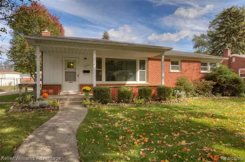 37056 Thinbark St, Wayne, MI 48184 photo 1