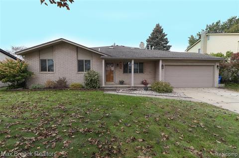 29247 E Nottingham Cir, Warren, MI 48092 photo 1
