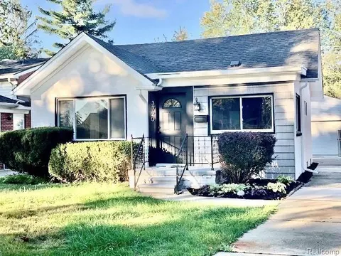 3720 Bennett St, Dearborn, MI 48124 photo 1
