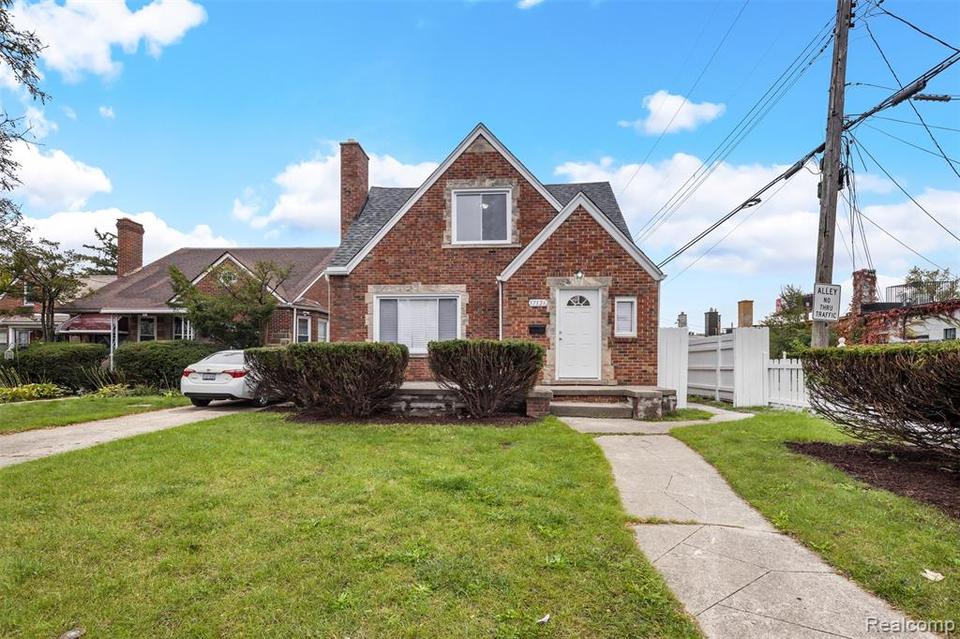 17126 Rosemont Ave, Detroit, MI 48219 29 Photos MLS 2210089861