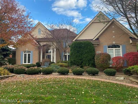 6980 Poppleton Rd, Canton, MI 48187 photo 1