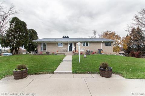 4061 Lytle Rd, Corunna, MI 48817 photo 1