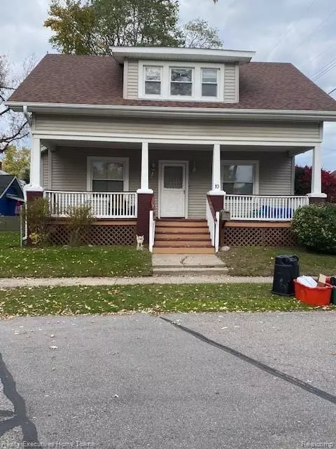 10 Harriet St, St. Clair, MI 48079 photo 1