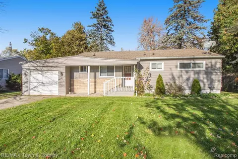 1405 Coutant St, Flushing, MI 48433 photo 1