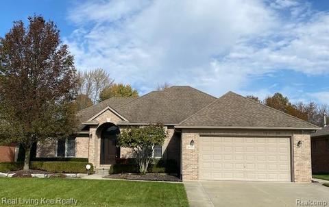 20111 Pine Cone Dr, Macomb, MI 48042 photo 1