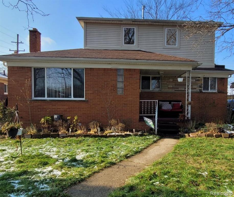23711 Courtland Ave, Eastpointe, MI 48021 21 Photos MLS 2210097066