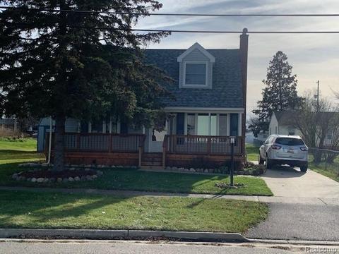 2038 Ready Ave, Burton, MI 48529 photo 1