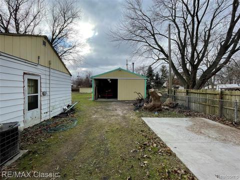 28705 Northline Rd, Romulus, MI 48174 photo 1