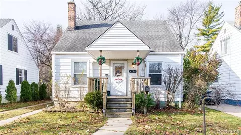 4136 Columbus St, Wayne, MI 48184 photo 1