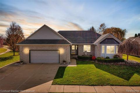 22312 John Deere Ln, Macomb, MI 48044 photo 1