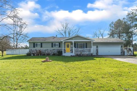 7138 E Carpenter Rd, Davison, MI 48423 photo 1