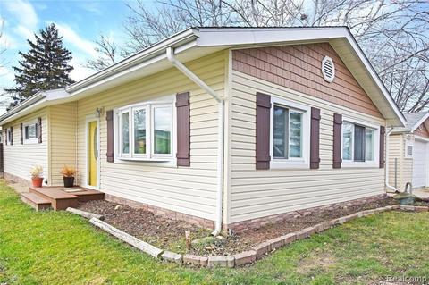 546 Concetta Dr, Monroe, MI 48161 photo 1