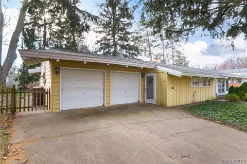 36053 John R St, Wayne, MI 48184 photo 1