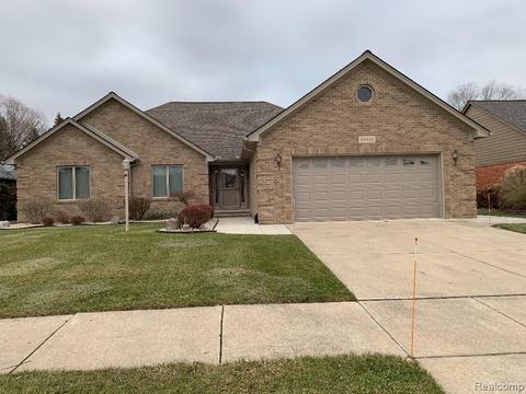 54424 Amber Dr, Macomb, MI 48042 photo 1