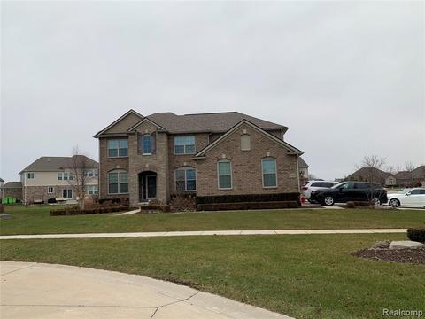 17681 Wolverine Ct, Macomb, MI 48042 photo 1