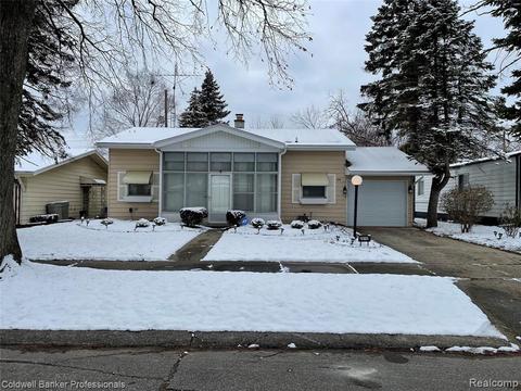 2010 Whittlesey St, Flint, MI 48503 photo 1