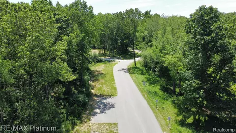 lot3 Riverwalk Dr, Tyrone, MI 48430