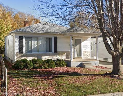 24564 Tuscany Ave, Eastpointe, MI 48021