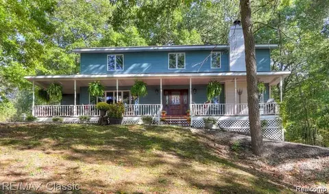 7170 Ormond Rd, Davisburg, MI 48350 photo 1