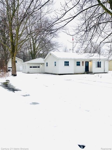 5010 N State Rd, Davison, MI 48423 photo 1