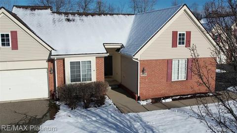 4459 Willow View Ct, Howell, MI 48843 photo 1