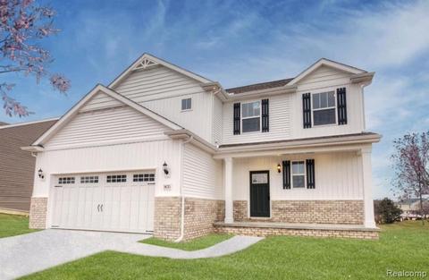 147 Barnsley Dr, Howell, MI 48843 photo 1