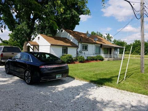 10292 Hyde Park St, Romulus, MI 48174 photo 1