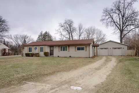 8932 Whitewood, Bedford, MI 48182 photo 1