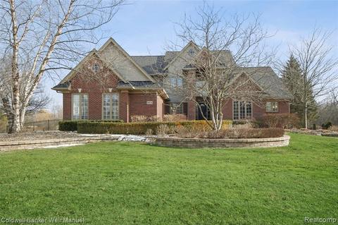 49618 Flushing Ave, Canton, MI 48188 photo 1