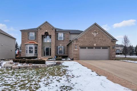 4274 Merriman Loop, Howell, MI 48843 photo 1