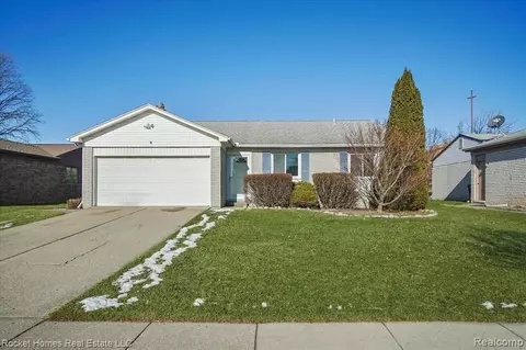 2911 Continental Dr, Troy, MI 48083 photo 1