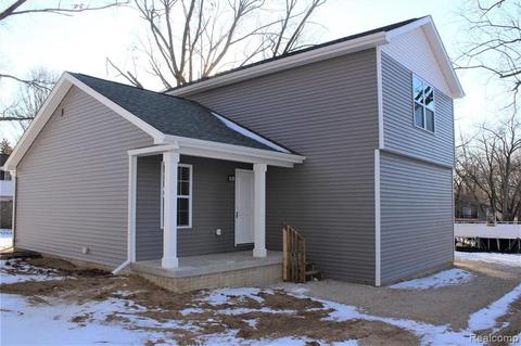 1407 Roberta Ct, Howell, MI 48843 photo 1