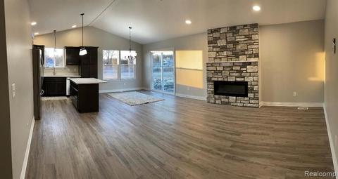 6488 Lapeer Rd, Clyde, MI 48049 photo 1