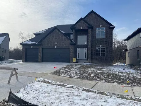 46029 Shoal Dr, Macomb, MI 48044 photo 1