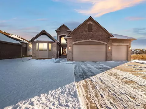 19230 Thompson, Macomb, MI 48042 photo 1