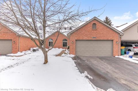 28 Brighton Condos for Sale - Brighton MI Townhouses - Movoto