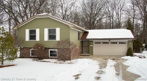 3334 Jasper Ct, Troy, MI 48083 photo 1